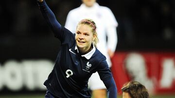 La futbolista francesa de 29 años de edad ha marcado hasta ahora 37 anotaciones, las cuales podrían aumentar cuando juegue cuartos de final con el Lyon.