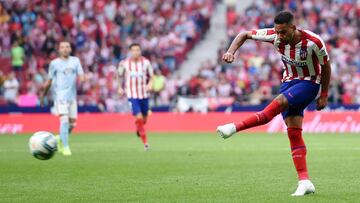 Lodi centra durante el partido contra el Celta.