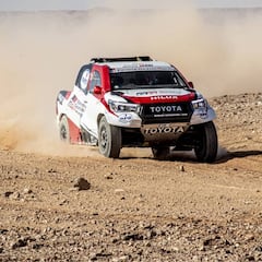 Duro inicio para Alonso y Sainz