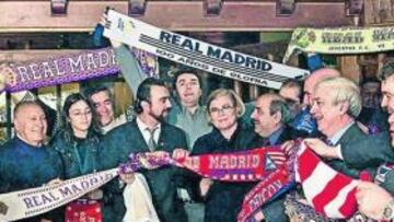 <b>UNA FIESTA. </b>Madridistas y atléticos comerán hoy juntos.