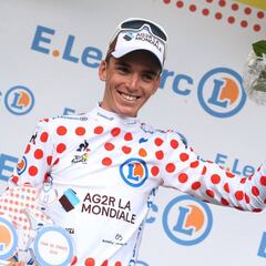 Bardet pasa de la euforia a la prudencia con el Tour 2020
