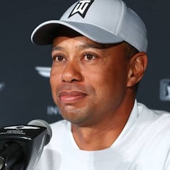 Problemas para Tiger: se resiente de la espalda y sale del top-10