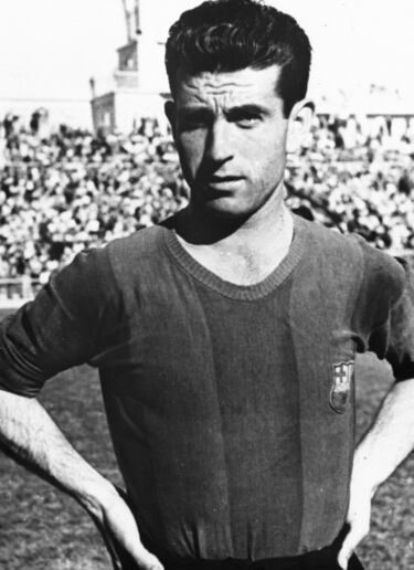 Antoni Noguera i Parés, extremo catalán de las décadas de 1940 y 1950, jugó en el FC Barcelona entre 1947 y 1949, donde disputó 20 partidos y anotó 7 goles, destacando por su velocidad y capacidad para jugar por ambas bandas. En 1953, fichó por el Valencia CF, donde comenzó la temporada como titular, pero perdió protagonismo y acabó jugando en el filial, el CD Mestalla. Aunque su paso por ambos clubes fue breve, dejó constancia de su talento en una época de gran competitividad.