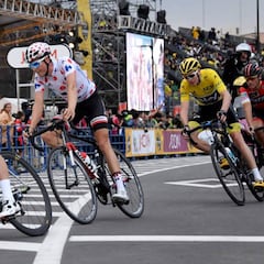 Urán: “Los ciclistas vivimos como reinas en una burbujita”