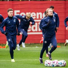 Dinamarca espera a España con el cuchillo en los dientes