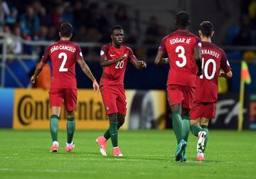 1-2. Bruma celebró el primer gol.