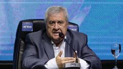 Ameal reveló que se habla de la vuelta del fútbol en “julio o agosto”