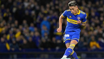 Boca Juniors' forward Luis Vazquez kicks the ball to score a goal during the Copa Libertadores group stage second leg football match between Argentina's Boca Juniors and Venezuela's Monagas at La Bombonera stadium in Buenos Aires on June 29, 2023. (Photo by JUAN MABROMATA / AFP)