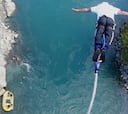 Una mujer muere mientras hace 'bungee jumping' tras lanzarse al vacío antes de tiempo