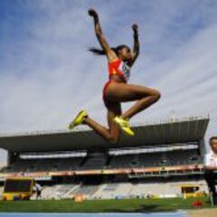 Primer título absoluto para la júnior Ana Peleteiro