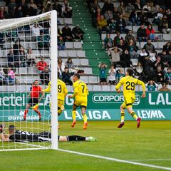 Aprobados y suspensos del Racing de Ferrol: A Malata ya no es la solución