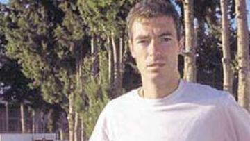 <b>LÍDER SILENCIOSO. </b>El madrileño Richi, superviviente del equipo glorioso de Vidal, abandera la prudencia de un Murcia en ascenso.