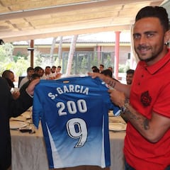 Chen almuerza con la plantilla del Espanyol en su fin de curso