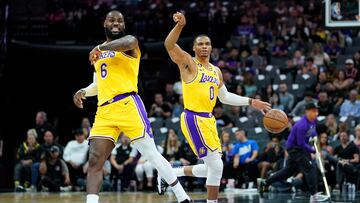Lesiones y cambios en los Lakers para empezar