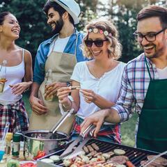 Ocho utensilios para asados ideales para amantes de la carne a la parrilla