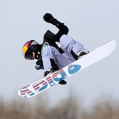 Queralt Castellet vuelve a hacer historia: bronce mundial