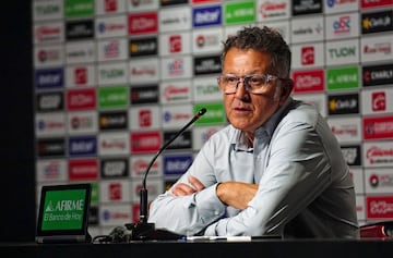  Juan Carlos Osorio head coach of Tijuana during the 11th round match between Tijuana and Pachuca as part of the Liga BBVA MX, Torneo Apertura 2024 at Caliente Stadium on October 04, 2024 in Tijuana, Baja California, Mexico.