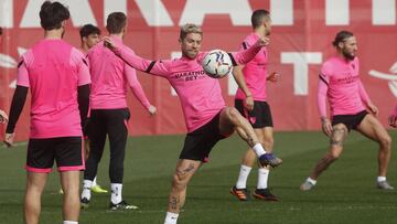 04/02/21 ENTRENAMIENTO SEVILLA
PAPU GOMEZ