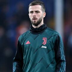Barcelona's signing report that explains Miralem Pjanic move