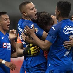 Cruz Azul, en contra de la idea de Chivas de reanudar el Cl20 en una sede