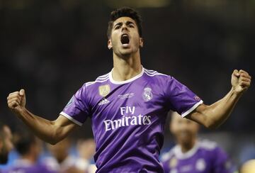 1-4. Marco Asensio celebró el cuarto gol.