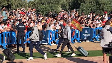 Después de tanta polémica con lo de no saludar, ahora la Selección hace esto