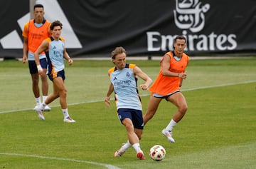 Luka Modric durante la sesión de entrenamiento.