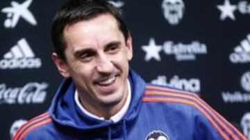 Gary Neville, entrenador del Valencia. 