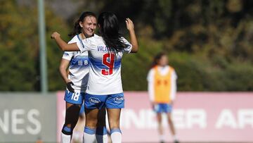 Futbol, Universidad Catolica vs Deportes Antofagasta.
Campeonato Femenino 2021.
La jugadora de Universidad Catlica Isabelle Kadzban, celebra su gol contra Deportes Antofagasta durante el partido por el campeonato femenino realizado en el estadio San C