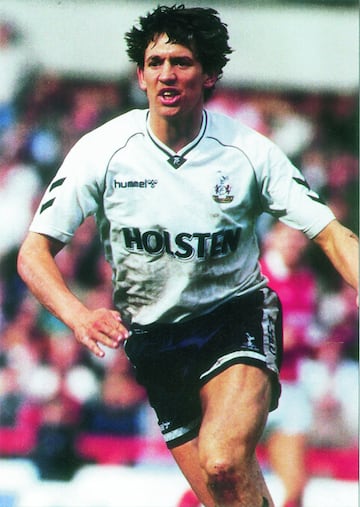 the English striker signed with Spurs in 1989 after spending three years at Barcelona. He scored 90 goals at the club.