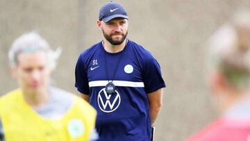 El entrenador del Wolfsburgo, Stephan Learch, 