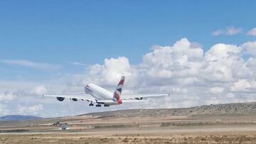 &iquest;Por qu&eacute; se nos taponan los o&iacute;dos al viajar en tren o avi&oacute;n y c&oacute;mo evitarlo?