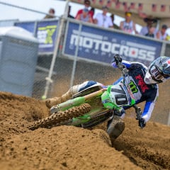 Prado ya apunta al podio