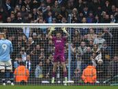 El gesto de Pickford a Haaland justo antes del fallo en el penal que pasó inadvertido