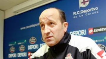 <b>RESIGNADO. </b>Lotina asegura que ya había asumido hace una semana que no habría ningún fichaje.