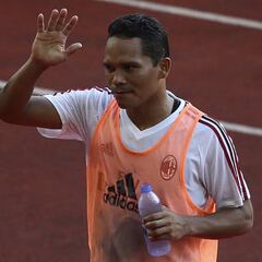 Agente de Bacca a AS: "Él quiere ir a un club donde pueda jugar"