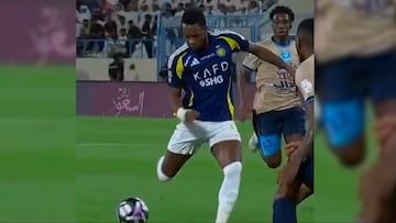 Potentes remates de Durán que le devuelven la confianza.