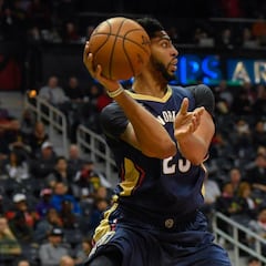 Aviso a Boston: "Anthony Davis solo estaría un año allí"