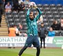 Vigouroux es figura y gana el duelo de chilenos en Inglaterra