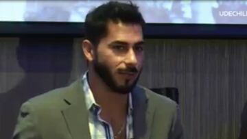 El 'mensaje' de Johnny a Colo Colo en festejo de los 90 años