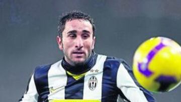 <b>PLANTADO. </b>Molinaro se va de la Juve, pero no jugará en el Atlético.