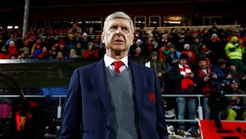 Wenger: "Voy a intentar cumplir mi contrato, como siempre"