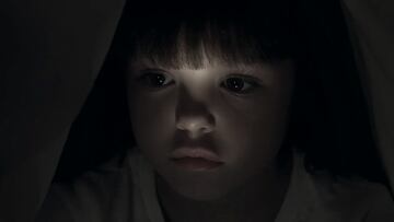 Hay algo en la oscuridad cortometraje cortos de terror fran casanova peliculas de terror española cine español cine de terror mejores peliculas de terror gratis youtube peliculas en youtube sin anuncios goya 2019 premios cine español