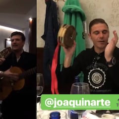 La comida del Betis, con la tuna y Joaquín con pandereta