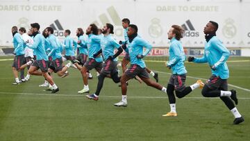 Los jugadores del Real Madrid, durante el último entrenamiento en Valdebebas.