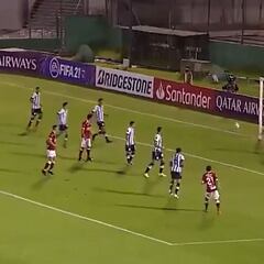 La notable atajada de Arias en empate de Racing y Rentistas