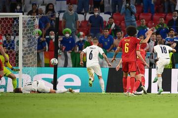 0-1. Nicolo Barrella marca el primer gol.