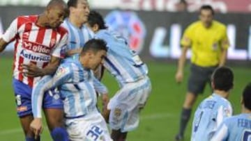 El Sporting de Gijón remonta dos veces para empatar con el Málaga