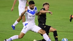 Con una ráfaga de goles, Vélez venció a Racing en el arranque de la zona complementación