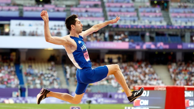 Tentoglou desactiva la rebelión